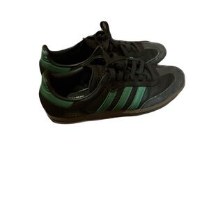 Brown and green adidas gazelle Sam as sneaker shoes size 9